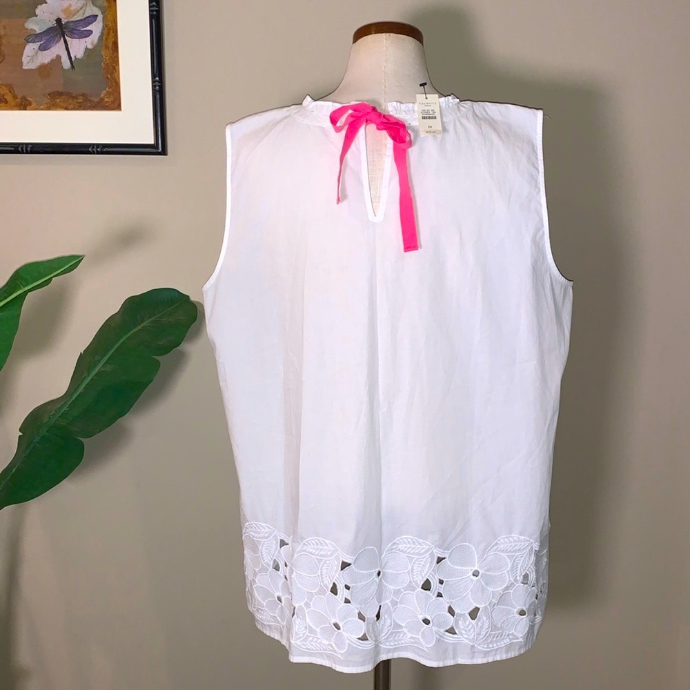 NWT Talbots Woman Sleeveless Blouse, White with Pink Tie Back Closure, Size 2X - Picture 3 of 16